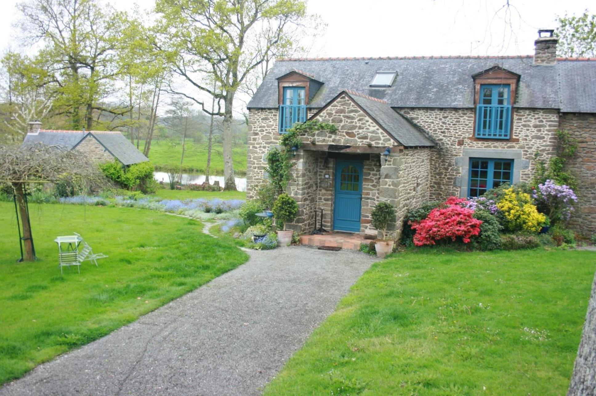 Au Pont Ricoul Saint-Pierre-de-Plesguen Exterior foto